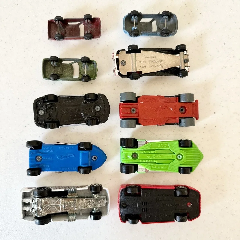 Lot of 10 Vintage Zee Toy Cars Tootsie‎ & Hot Wheels Toy Cars Metal Multi Color